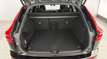 2019 Volvo 2.0 D4 R-Design Auto Euro 6 5-door (Black) - Image: 12