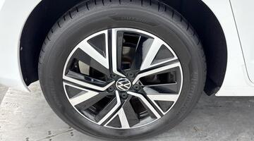 2023 Volkswagen TSI EVO SEL DSG Euro 6 5-door (White) - Image: 28