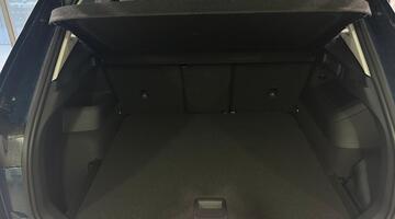 2026 Volkswagen ETSI MHEV Match DSG Euro 6 5-door (Blue) - Image: 12