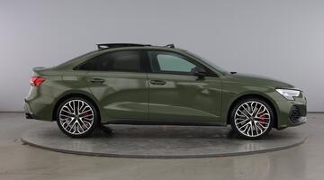 2025 Audi Saloon Black Edition TFSI 333 PS S tronic (Green) - Image: 4