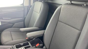 2025 Volkswagen TSI eHybrid 19.7kWh C20 Commerce Pro Cargo Flexible Crew Van DSG LWB Euro 6 6-door (Grey) - Image: 35