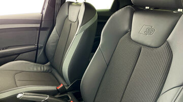 2025 Audi TFSI 35 Black Edition Sportback S Tronic Euro 6 5-door (Blue) - Image: 34