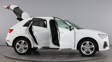 2019 Audi TFSI CoD 35 S line S Tronic Euro 6 5-door (White) - Image: 10