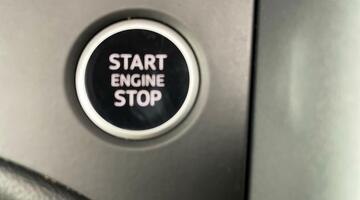 2025 Audi TFSI 30 Sport Euro 6 4-door (White) - Image: 13