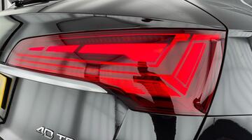 2022 Audi 2.0 TDI 40 S line S Tronic quattro Euro 6 5-door (Black) - Image: 30