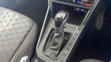 2022 Volkswagen 1.0 TSI R-Line DSG Euro 6 5-door (Silver) - Image: 7