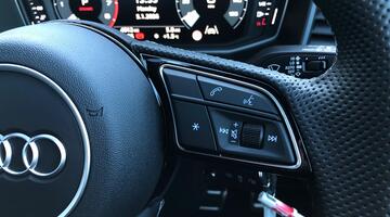 2025 Audi 1.0 TFSI 30 S line Sportback S Tronic Euro 6 5-door (Black) - Image: 25