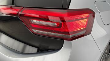 2025 Volkswagen Pro 59kWh Auto 5-door (Silver) - Image: 29