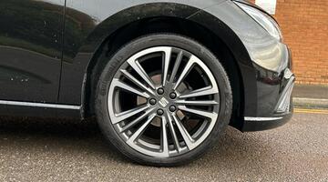 2024 SEAT 1.0 TSI Anniversary Limited Edition Euro 6 5-door (Black) - Image: 5