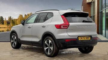 2022 Volvo 2.0 B4 MHEV Plus DCT Auto Euro 6 5-door (Silver) - Image: 5