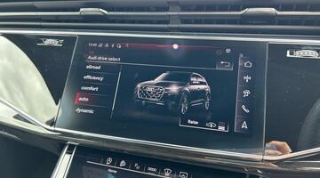 2025 Audi 4.0 TFSI V8 Black Edition Tiptronic quattro Euro 6 5-door (White) - Image: 37