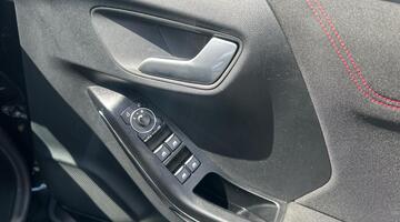 2022 Ford 1.0T EcoBoost MHEV ST-Line DCT Euro 6 5-door (Black) - Image: 10