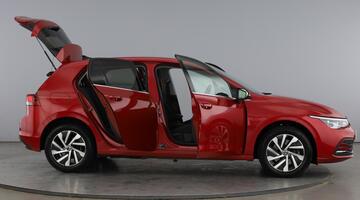 2022 Volkswagen TSI 13kWh Style DSG Euro 6 5-door (Red) - Image: 10
