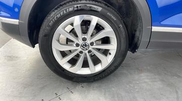 2022 Volkswagen TSI Style DSG Euro 6 5-door (Blue) - Image: 17