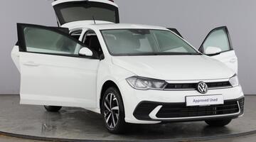 2025 Volkswagen 1.0 TSI Match DSG Euro 6 5-door (White) - Image: 9