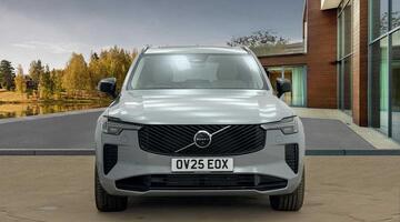 2025 Volvo 2.0 T8 18.8kWh Ultra Dark Auto 4WD Euro 6 5-door (Grey) - Image: 8