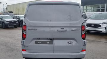 2026 Ford 320 Duratec 11.8kWh Limited Crew Van Auto Euro 6 5-door (Grey) - Image: 6