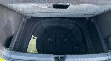 2020 Volkswagen ETSI MHEV Style DSG Euro 6 5-door (Yellow) - Image: 12