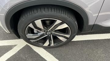 2025 Volvo 2.0 B4 MHEV Ultra Dark DCT Auto Euro 6 5-door (Silver) - Image: 25