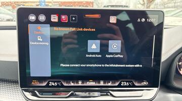 2025 CUPRA 2.0 TSI VZDSG 4-doorive Euro 6 5dr (Black) - Image: 44