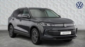 2025 Volkswagen ETSI MHEV Match DSG Euro 6 5-door (Grey) - Image: 1