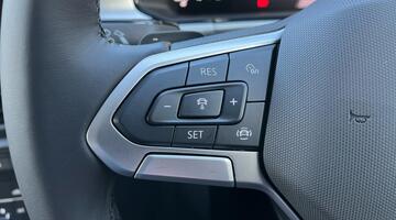 2025 Volkswagen TSI Match DSG Euro 6 5-door (Blue) - Image: 22