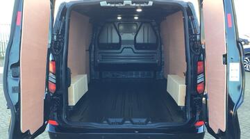 2025 Ford 2.0 320 EcoBlue Limited Auto LH1 Euro 6 5-door (Black) - Image: 16