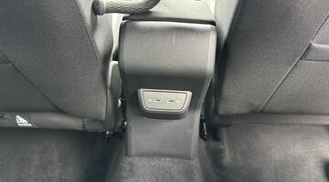 2023 Volkswagen 1.0 TSI R-Line DSG Euro 6 5-door (Black) - Image: 9