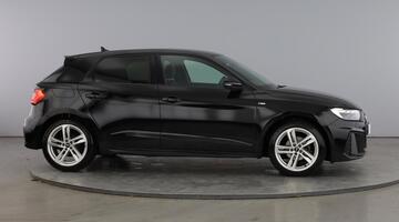 2020 Audi 1.0 TFSI 25 S line Sportback Euro 6 5-door (Black) - Image: 4