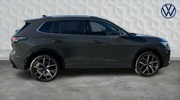 2025 Volkswagen ETSI MHEV R-Line DSG Euro 6 5-door (Grey) - Image: 4