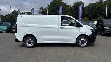 2025 Volkswagen 2.0 TDI T28 Commerce Plus FWD SWB Euro 6 5-door (White) - Image: 4