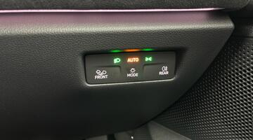 2025 Volkswagen TSI eHybrid 19.7kWh R-Line DSG Euro 6 5-door (Silver) - Image: 12