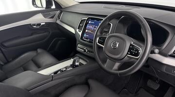 2023 Volvo 2.0 B5 MHEV Plus Auto 4WD Euro 6 5-door (Silver) - Image: 6