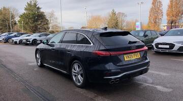 2025 Audi 2.0 TDI S line S Tronic Euro 6 5-door (Blue) - Image: 3