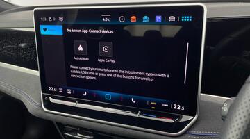 2025 Volkswagen TSI eHybrid 19.7kWh R-Line DSG Euro 6 5-door (Silver) - Image: 30