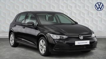 2023 Volkswagen ETSI MHEV Life DSG Euro 6 5-door (Black) - Image: 1