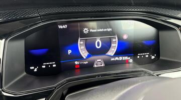 2025 Volkswagen 1.0 TSI Match DSG Euro 6 5-door (White) - Image: 23