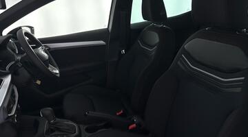 2025 SEAT 1.0 TSI FR DSG Euro 6 5-door (White) - Image: 34