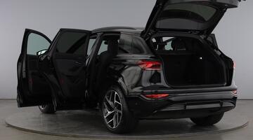 2025 Audi 100kWh Performance Edition 1 Auto 5-door (Black) - Image: 11