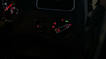 2017 Volkswagen TSI BlueMotion Tech Match Euro 6 5-door (White) - Image: 19