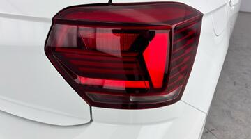 2021 Volkswagen 1.0 TSI Match Euro 6 5-door (White) - Image: 16