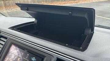 2016 Volkswagen 2.0 BiTDI BlueMotion Tech Executive 4Motion Euro 6 5-door (Silver) - Image: 42