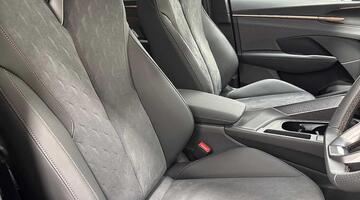 2025 CUPRA ETSI V2 DSG Euro 6 5-door (Black) - Image: 10