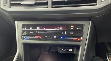 2021 Volkswagen 1.0 TSI R-Line Euro 6 5-door (White) - Image: 13