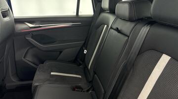 2025 Škoda TSI iV 25.7kWh SportLine DSG Euro 6 5-door (5 Seat) (Blue) - Image: 38