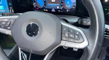 2022 Volkswagen ETSI MHEV R-Line DSG Euro 6 5-door (Black) - Image: 26