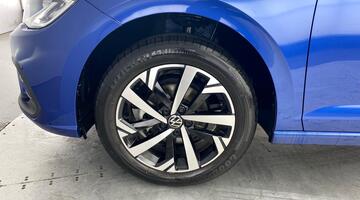 2025 Volkswagen 1.0 TSI Match Euro 6 5-door (Blue) - Image: 35