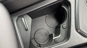 2021 Volkswagen 2.0 TDI R-Line DSG Euro 6 5-door (Grey) - Image: 24