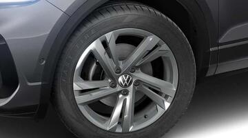 2025 Volkswagen TSI R-Line DSG Euro 6 5-door (Multicolour) - Image: 7