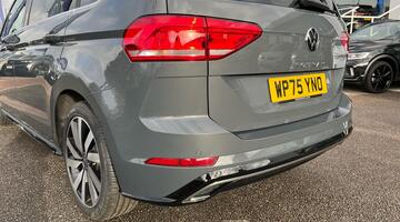 2025 Volkswagen TSI EVO R-Line DSG Euro 6 5-door (Grey) - Image: 36